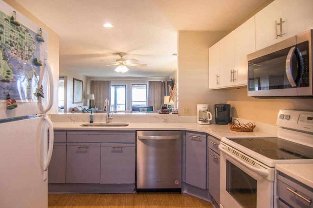 Pelican Point Unobstructed Beach Views Beach Access Out Back Door! Harbor Island Exterior foto